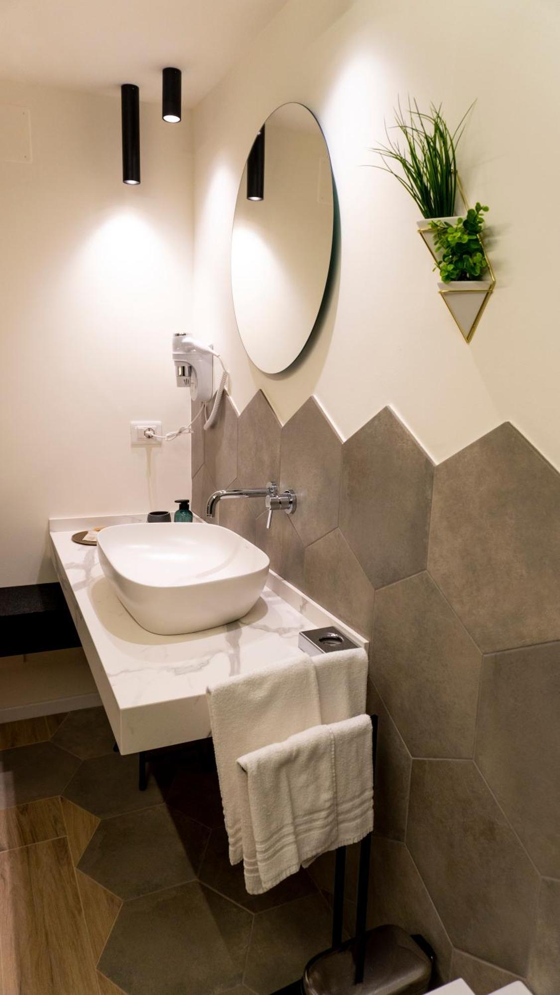 Notti D'Autore Suites Катания Экстерьер фото