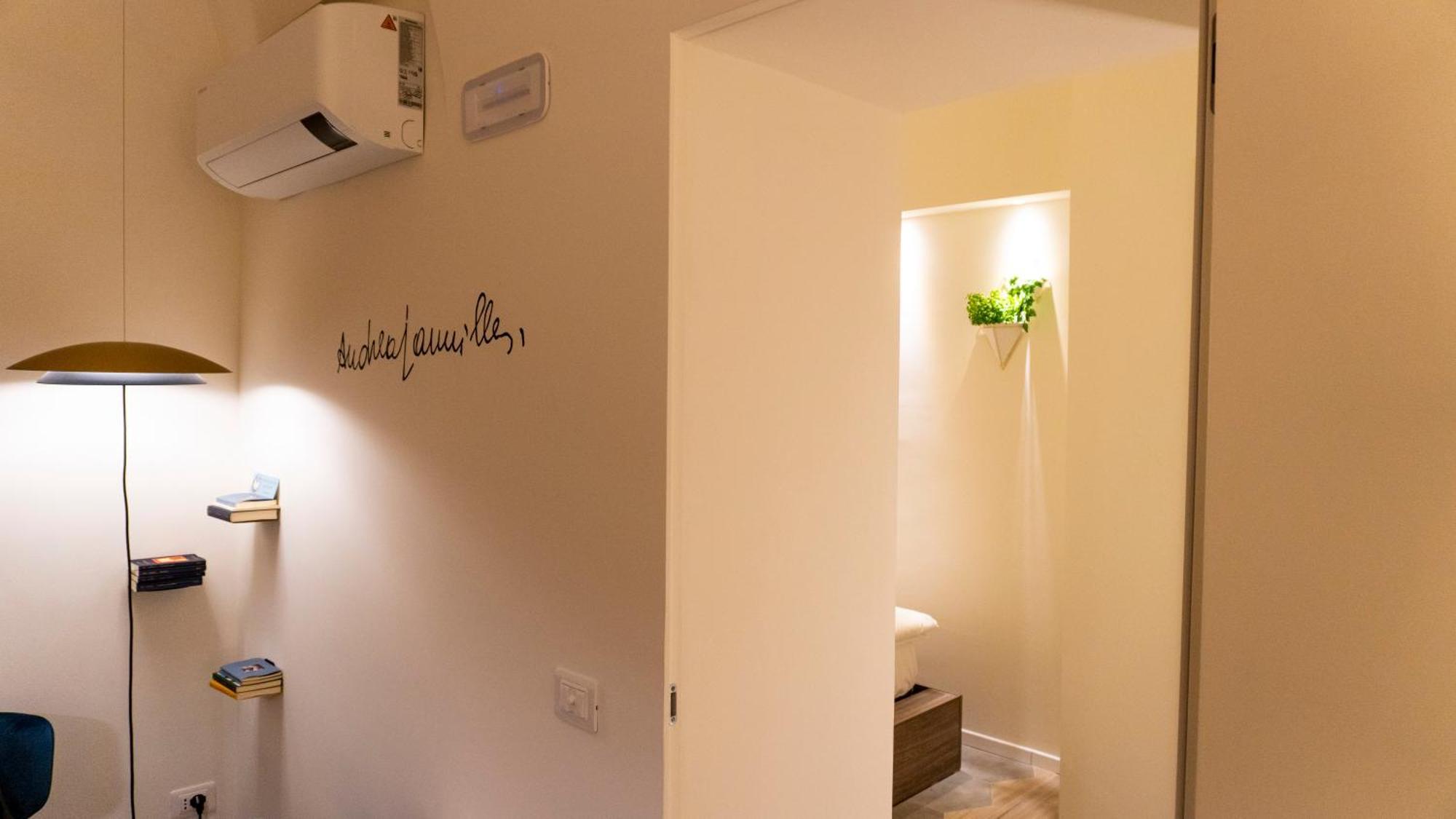 Notti D'Autore Suites Катания Экстерьер фото