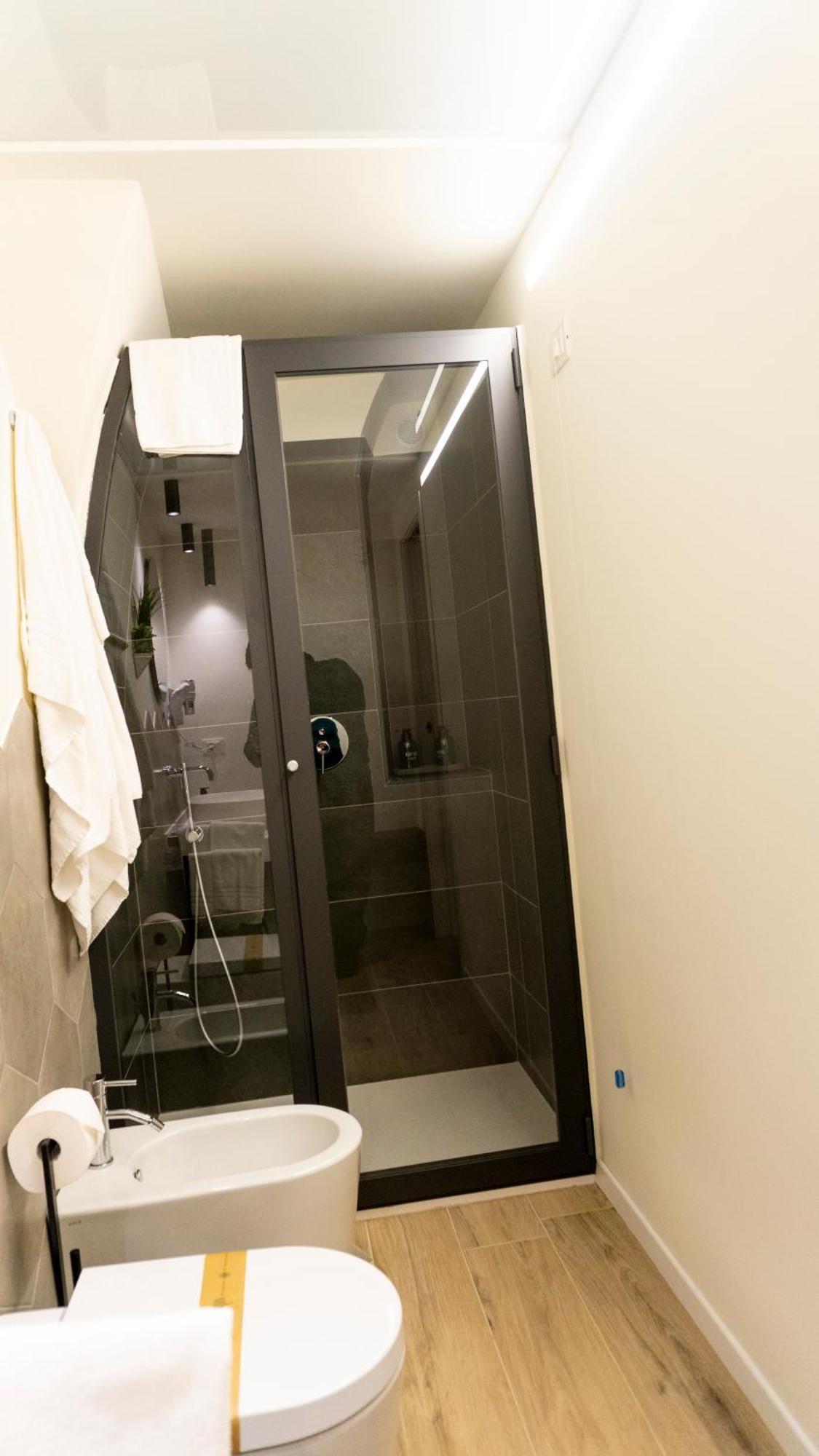 Notti D'Autore Suites Катания Экстерьер фото
