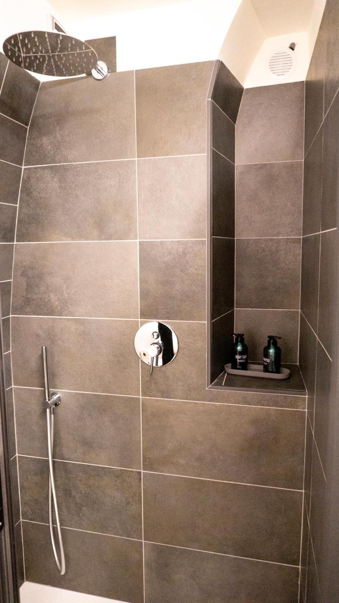 Notti D'Autore Suites Катания Экстерьер фото